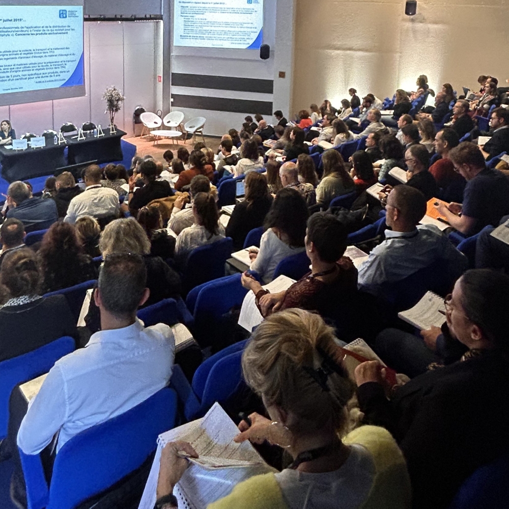 Salle Public2 Biocides2023.jpg